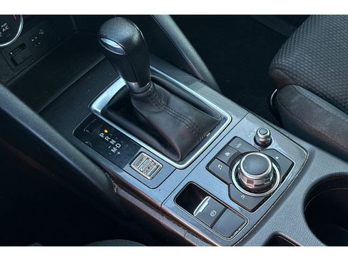 Used 2016 MAZDA CX-5 Touring image 22