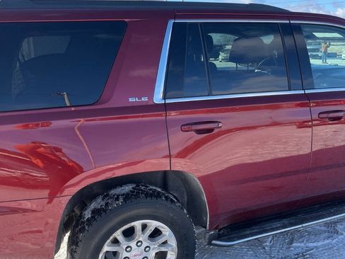Used 2018 GMC Yukon SLE w/ HD Trailering Package image 5