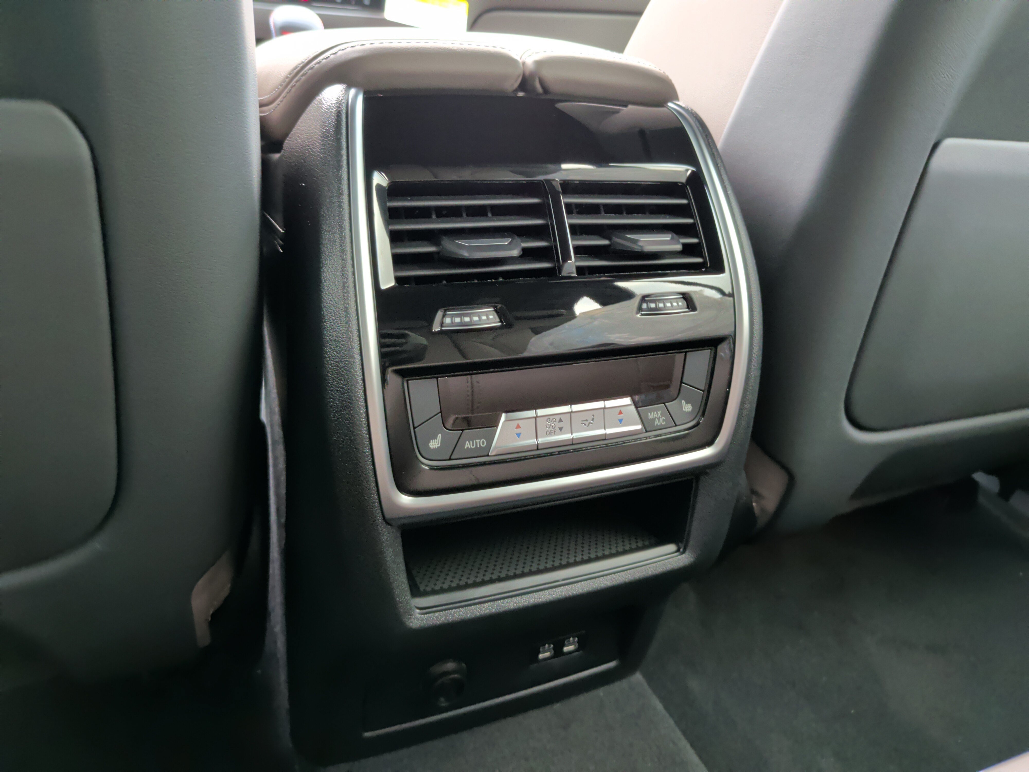 New 2026 BMW X5 M Competition w/ Executive Package AWD/4WD image 37