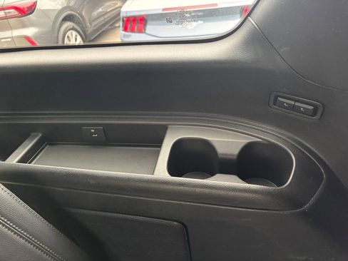 Used 2021 Ford Expedition Limited image 42