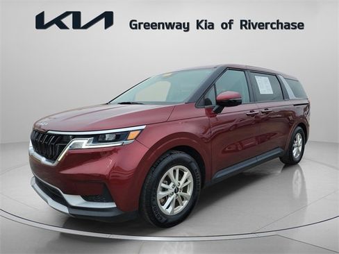 Used 2022 Kia Carnival LX image 3