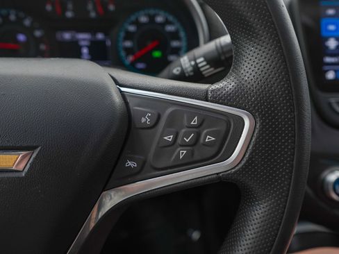 Used 2022 Chevrolet Malibu LT FWD image 23