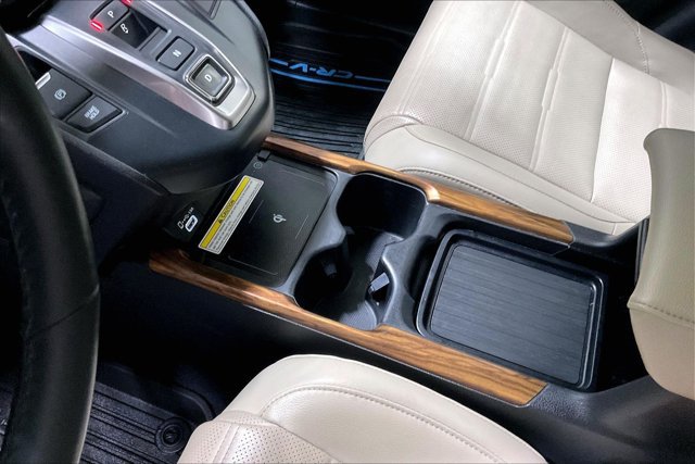 Used 2020 Honda CR-V Touring image 17