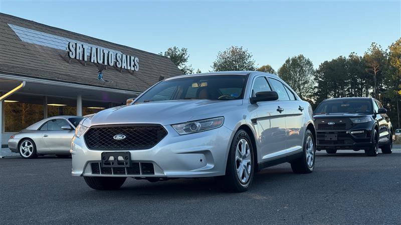 Used 2015 Ford Taurus Police Interceptor AWD image 3