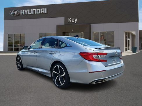 Used 2021 Honda Accord Sport Special Edition image 5