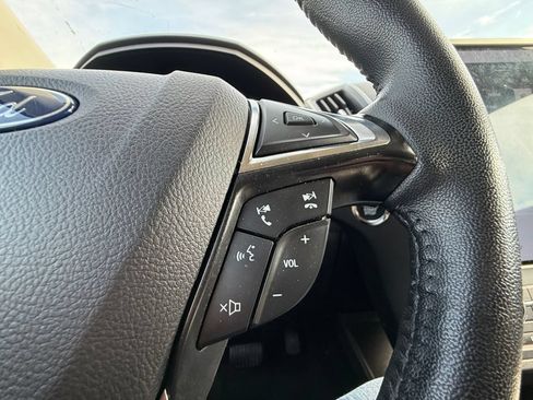 Used 2024 Ford Edge SEL AWD/4WD image 17