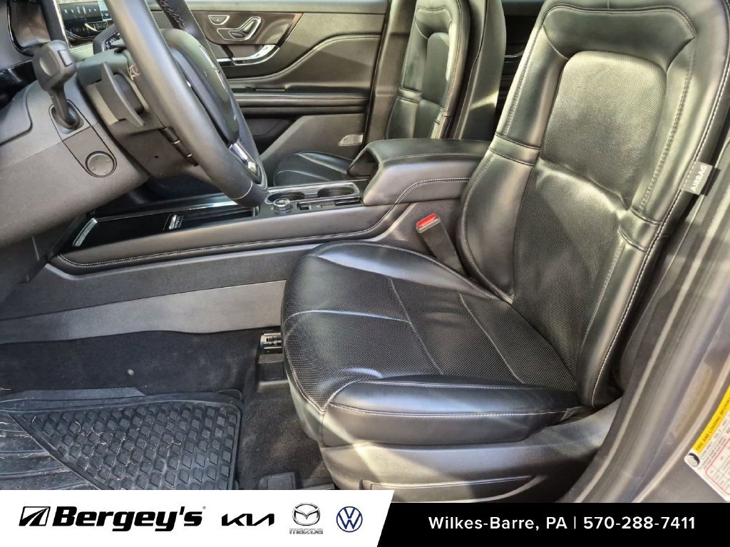 Used 2023 Lincoln Corsair AWD w/ Equipment Group 101A image 20
