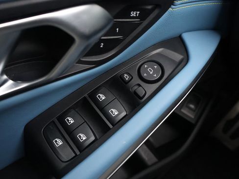 Used 2022 BMW M3 w/ Executive Package image 33