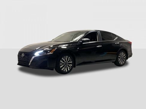 New 2026 Nissan Altima 2.5 SV FWD image 8