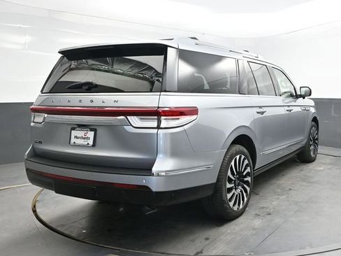 Used 2023 Lincoln Navigator L Black Label image 6