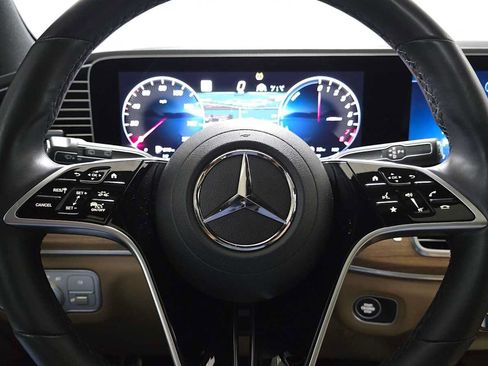 Certified 2025 Mercedes-Benz GLE 450e 4MATIC image 26