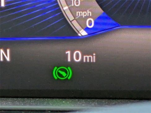 New 2026 Volkswagen Taos S image 30