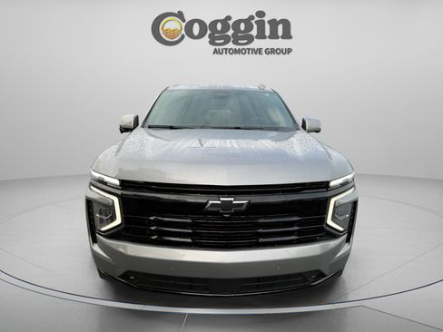 New 2026 Chevrolet Suburban RST image 5