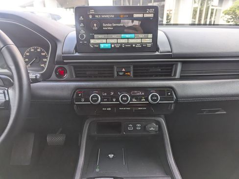 Used 2024 Honda Pilot EX-L image 13