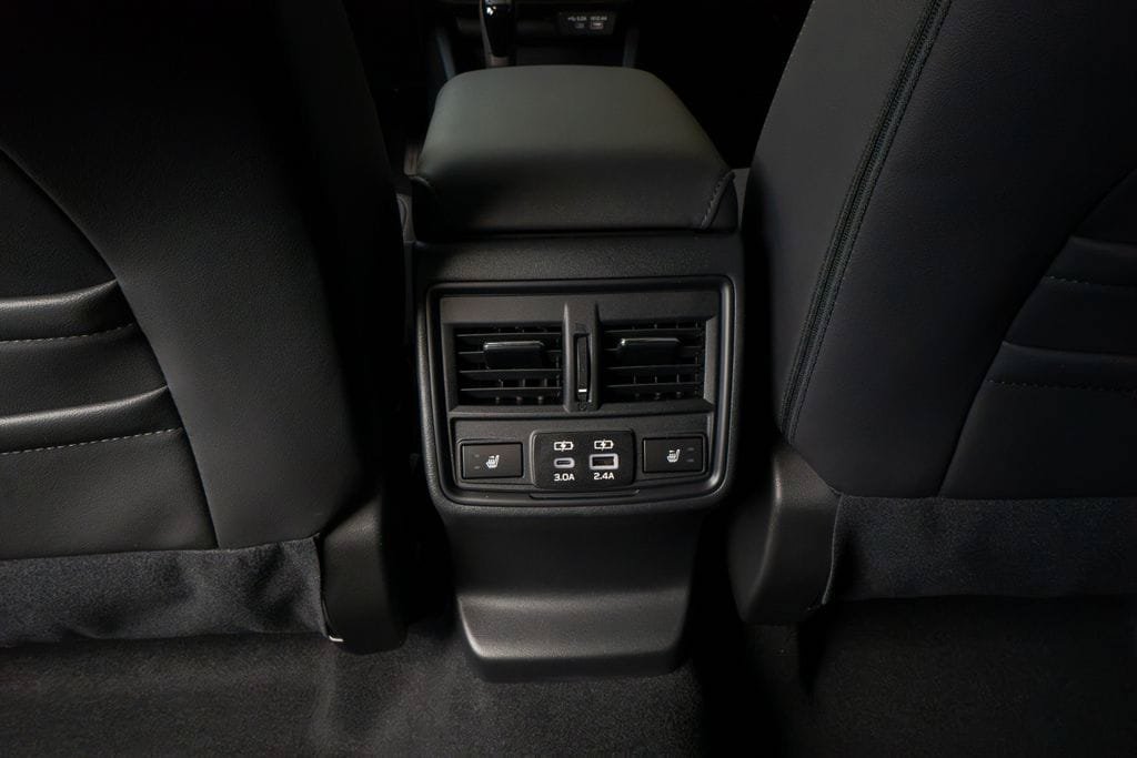 New 2026 Subaru Outback Limited AWD/4WD image 18