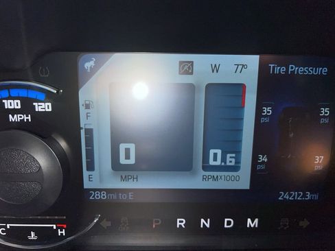 Used 2023 Ford Bronco Wildtrak image 13