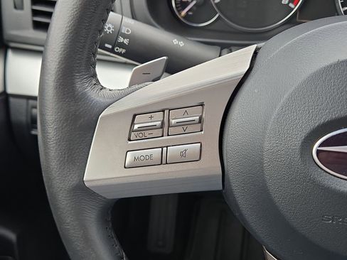 Used 2011 Subaru Legacy 2.5i Premium w/ All-Weather Pkg image 28