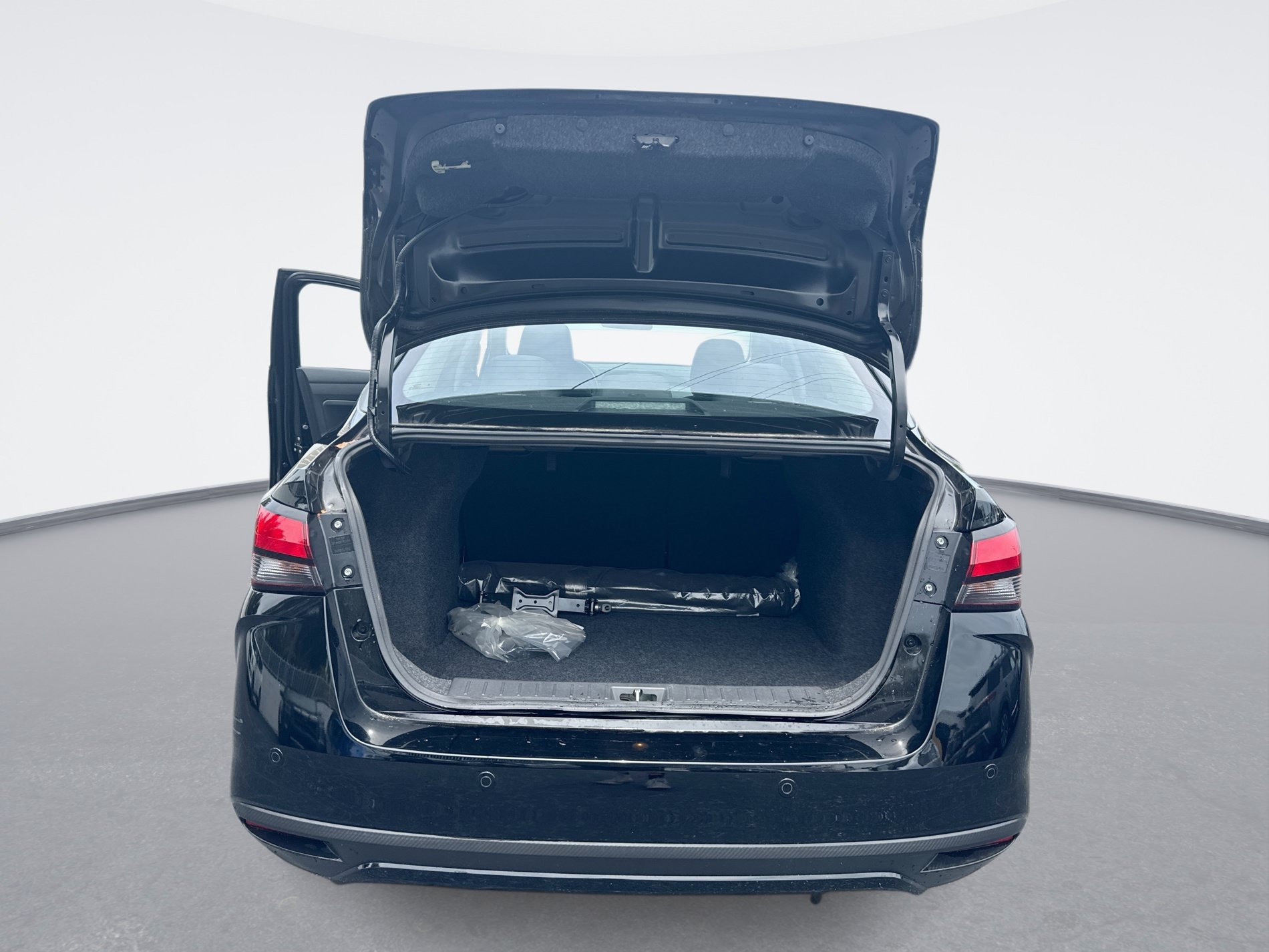 Certified 2025 Nissan Versa SV w/ Trunk Package FWD image 13
