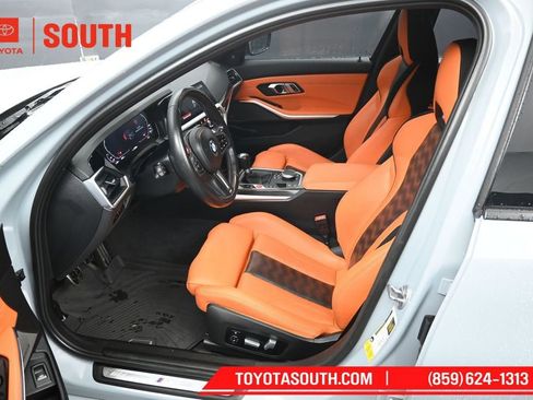 Used 2022 BMW M3 RWD image 9