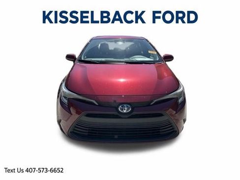 Used 2025 Toyota Corolla LE FWD image 10