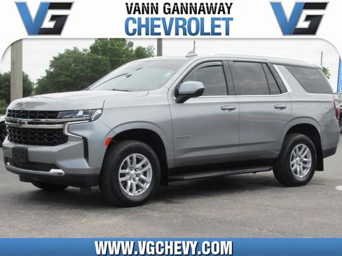 Used 2023 Chevrolet Tahoe LS AWD/4WD image 1