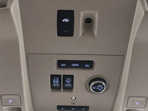 Used 2020 Cadillac Escalade ESV Luxury AWD/4WD image 49