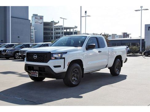 Certified 2024 Nissan Frontier S w/ Technology Package image 2