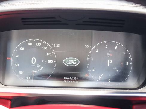 Used 2017 Land Rover Range Rover Sport SVR AWD/4WD image 25