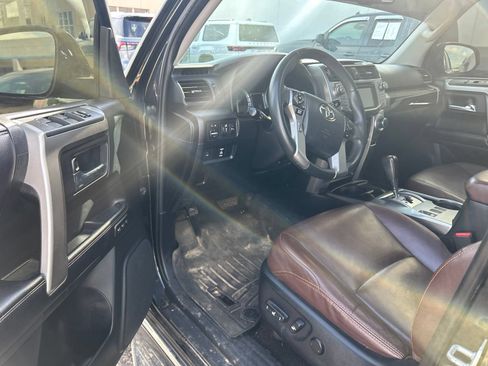 Used 2016 Toyota 4Runner Limited RWD image 17