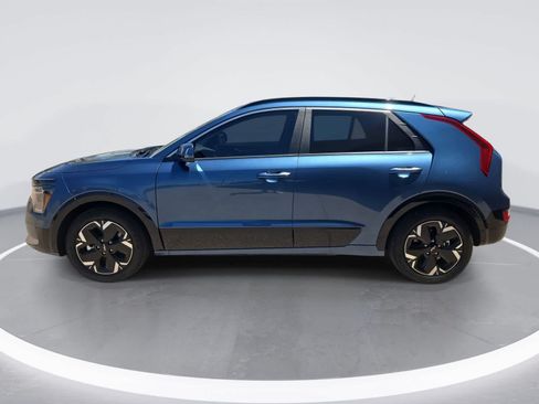 Used 2025 Kia Niro Wave FWD image 5