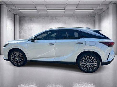 Certified 2023 Lexus RX 350 FWD w/ Accessory Package image 6