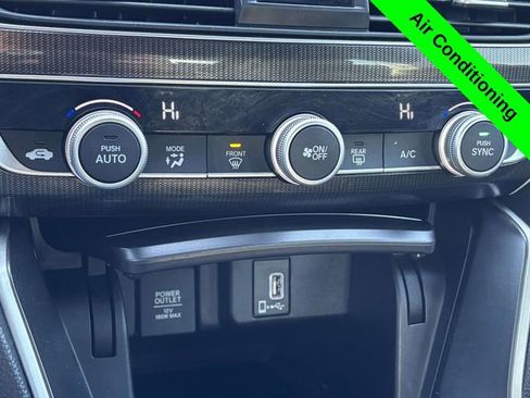 Used 2018 Honda Accord Sport image 17