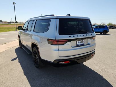 New 2025 Jeep Wagoneer L Series II w/ Convenience Group I