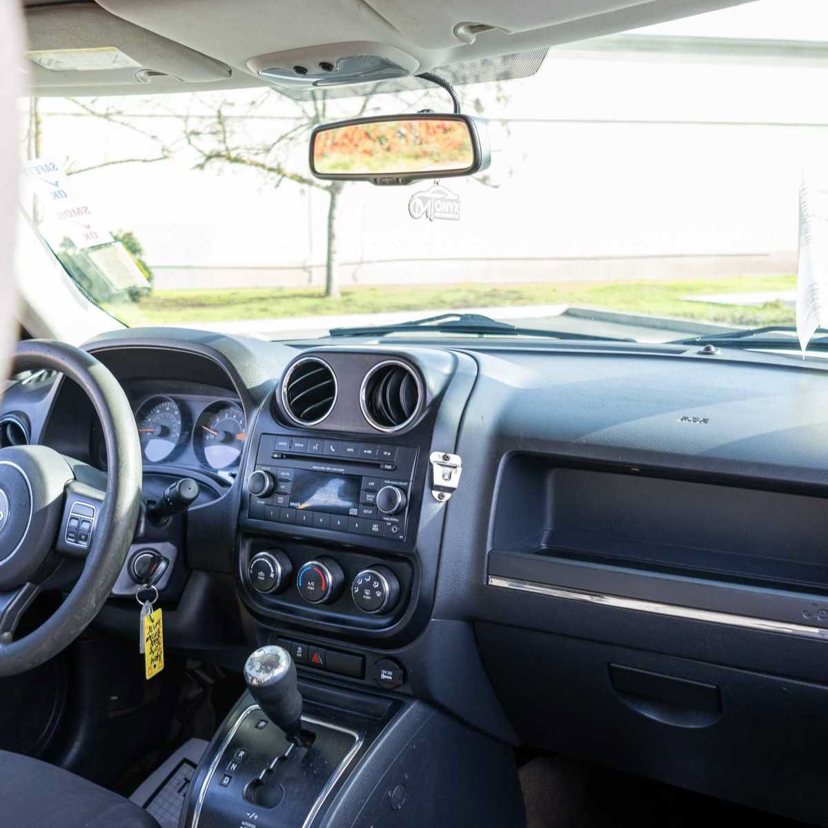 Used 2016 Jeep Patriot Sport w/ Power Value Group FWD image 21