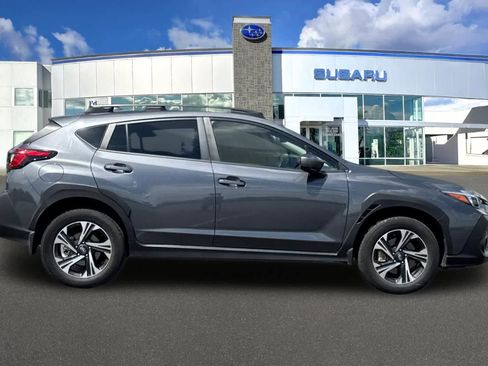 Used 2024 Subaru Crosstrek 2.0i Premium AWD/4WD image 6