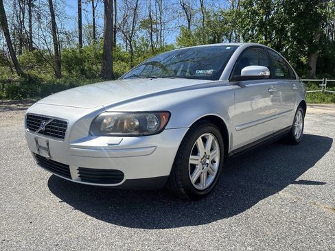 Used 2007 Volvo S40 2.4i FWD image 4