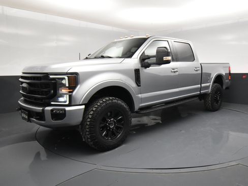 Used 2022 Ford F250 Lariat w/ Tremor Off-Road Package image 2