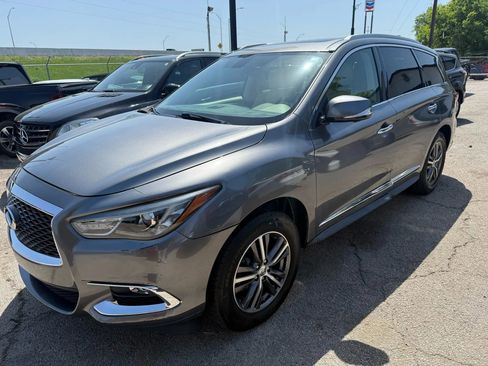 Used 2018 INFINITI QX60 FWD w/ Premium Plus Package image 3
