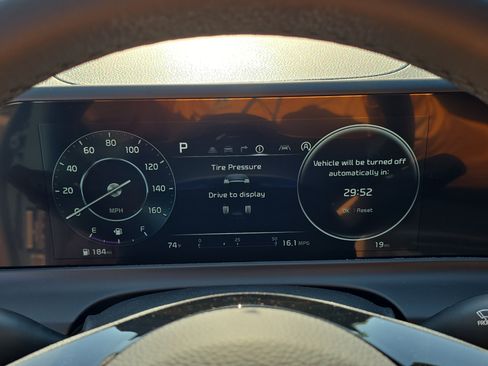New 2026 Kia Seltos EX FWD image 35
