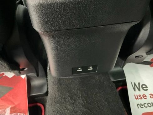 Used 2026 Mitsubishi Outlander Sport AWD image 32