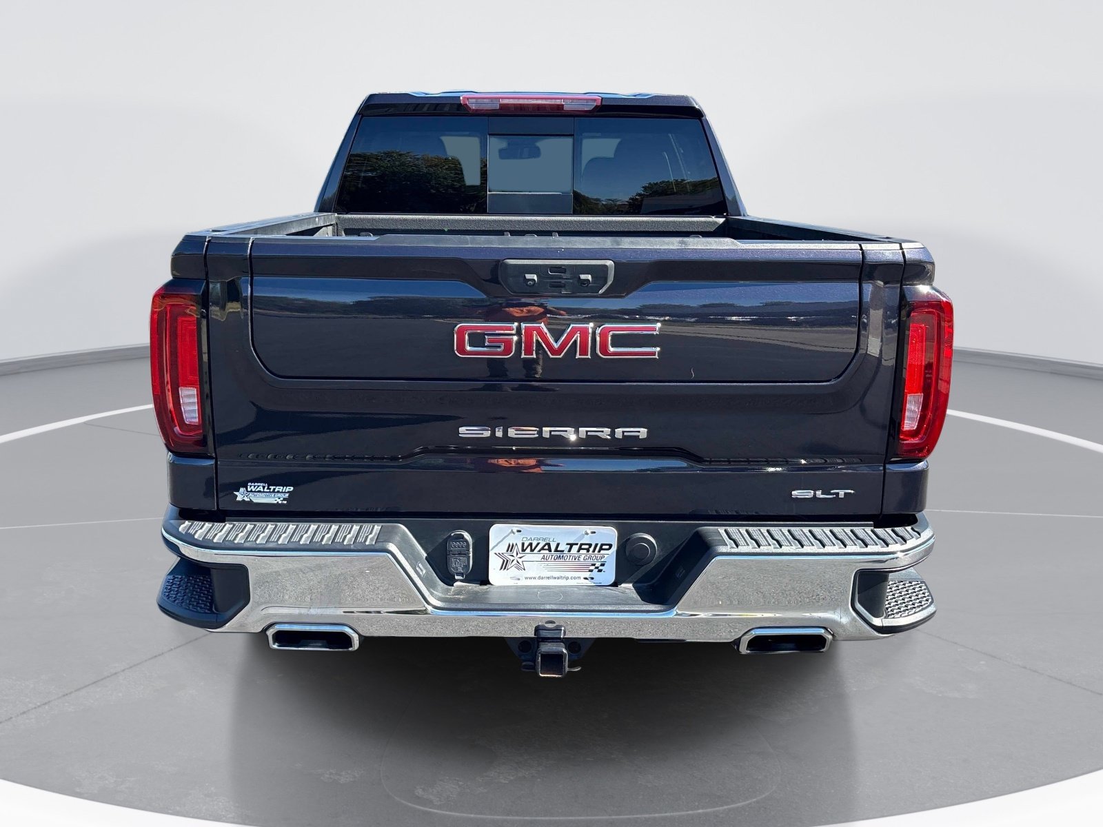 Used 2023 GMC Sierra 1500 SLT AWD/4WD image 7