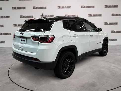 Used 2022 Jeep Compass Altitude w/ Convenience Group image 5