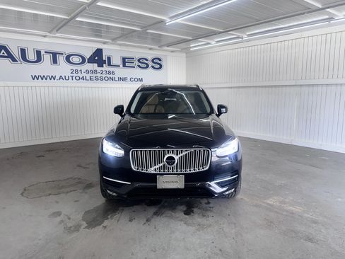 Used 2016 Volvo XC90 T6 Inscription w/ Vision Package AWD/4WD image 2