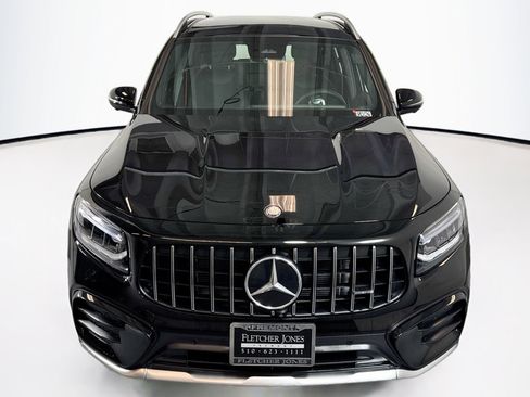 Certified 2025 Mercedes-Benz GLB 35 AMG 4MATIC image 2