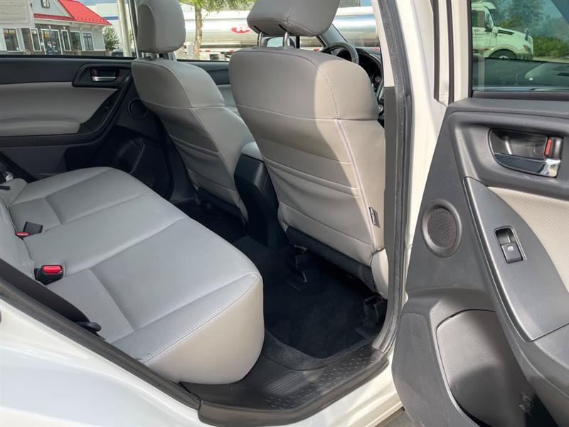 Used 2015 Subaru Forester 2.5i Touring w/ Eyesight & Navigation System AWD/4WD image 65
