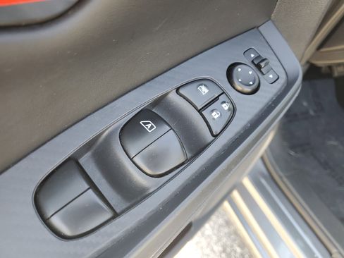 Certified 2021 Nissan Sentra S image 16