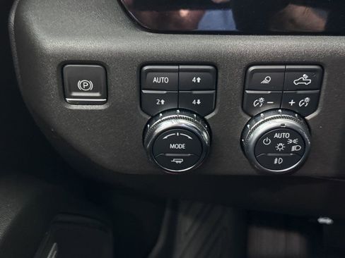 Certified 2022 GMC Sierra 1500 Elevation w/ Elevation Premium Package AWD/4WD image 27