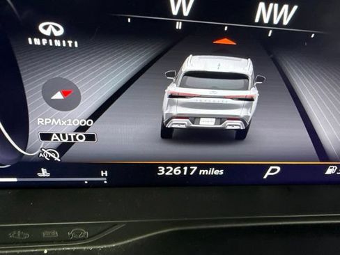 Used 2025 INFINITI QX60 Luxe AWD/4WD image 15