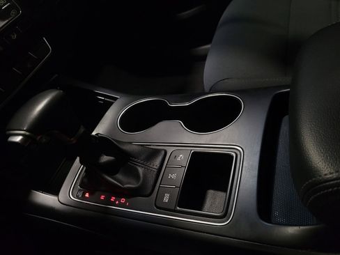 Used 2020 Kia Sorento LX w/ LX I4 Convenience Package image 26