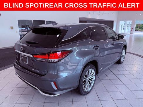 Used 2022 Lexus RX 450hL Luxury w/ Cold Area Package (CT) AWD/4WD image 9
